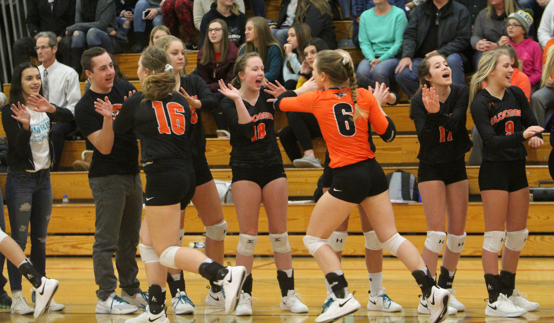 Bloomer volleyball vs Mosinee 10-27-18